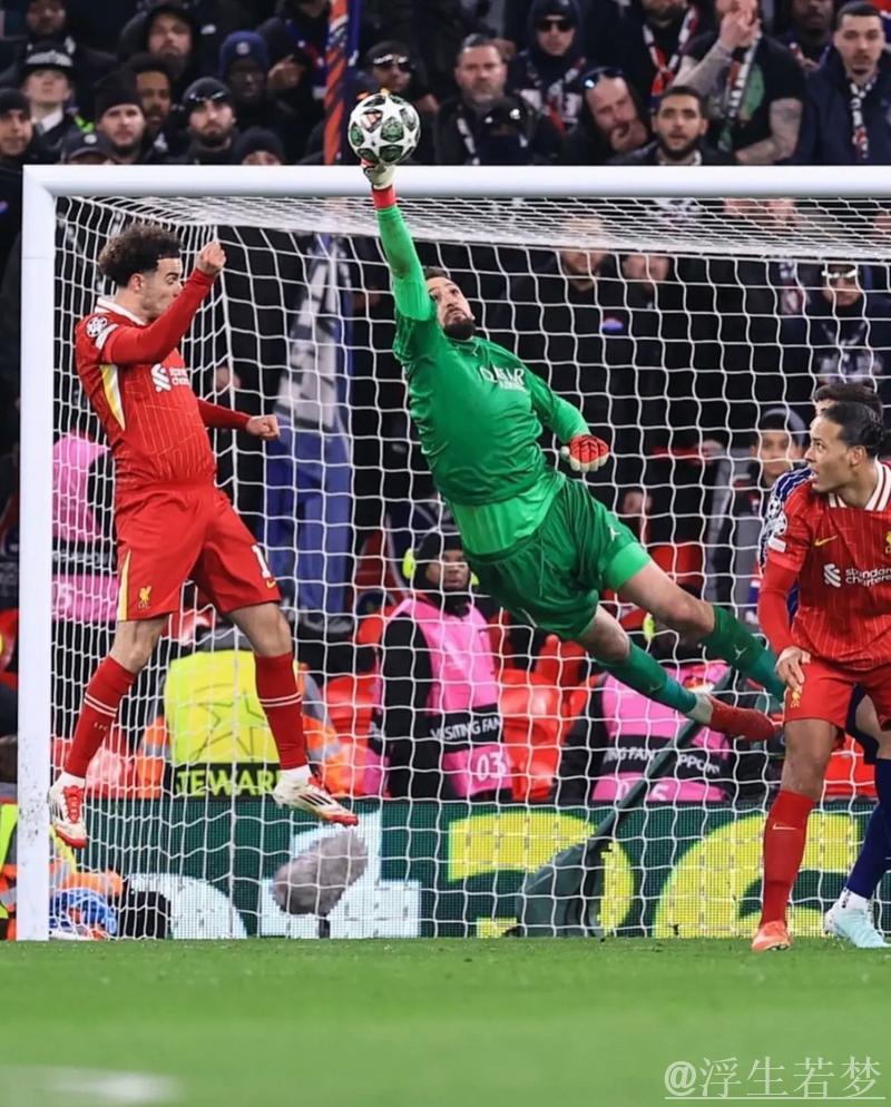 多纳鲁马屡献神扑!大巴黎有惊无险,总比分5-4淘汰维拉晋级欧冠四强 多纳鲁马屡献神扑!大巴黎有惊无险,总比分5-4淘汰维拉晋级欧冠四强